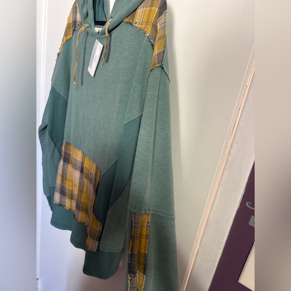 POL size L (can fit up to 2X), Green and Yellow Plaid Patchwork Hoodie Sweater - Picture 2 of 5